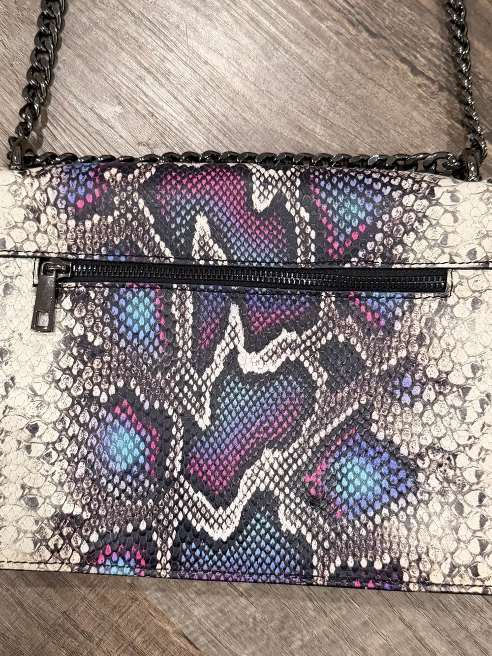 Persaman New York Made in Italy Genuine Leather Snakeprint Purse